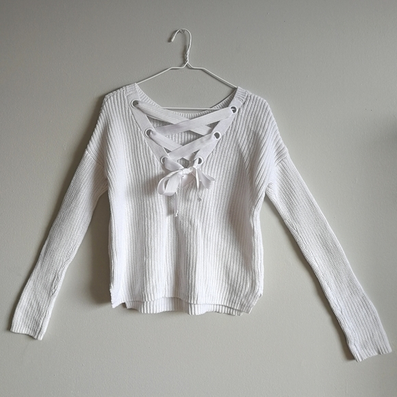 ❤️[3/$35] WHITE Garage Lace Up Back Sweater - Picture 3 of 7